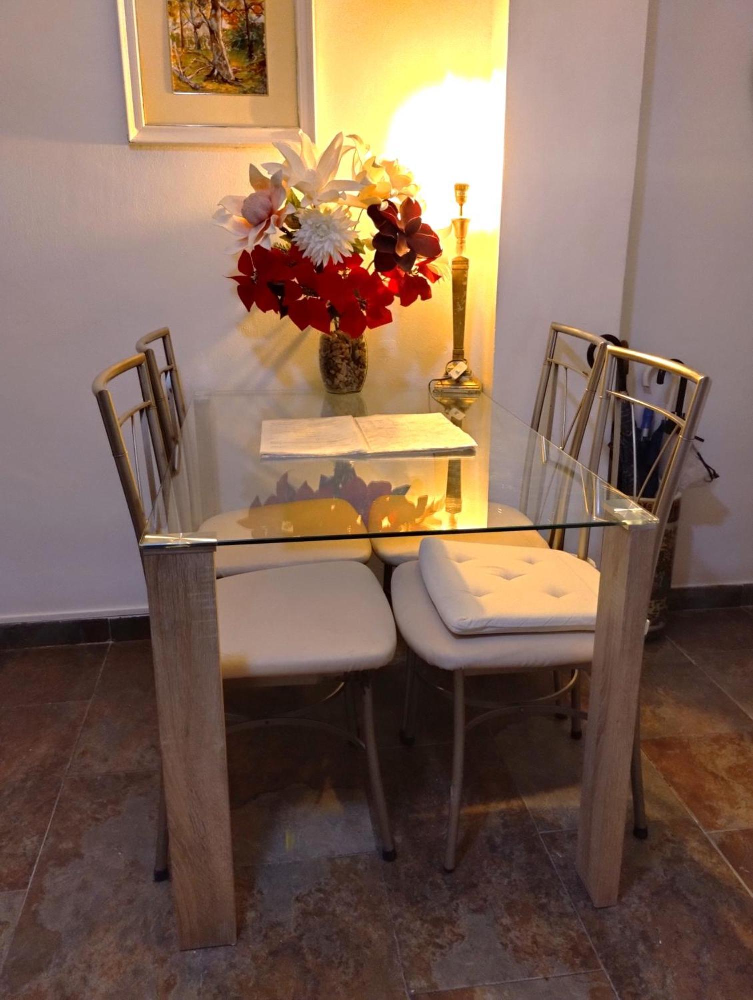 Habitaciones Individuales En Apartamento 马德里 外观 照片