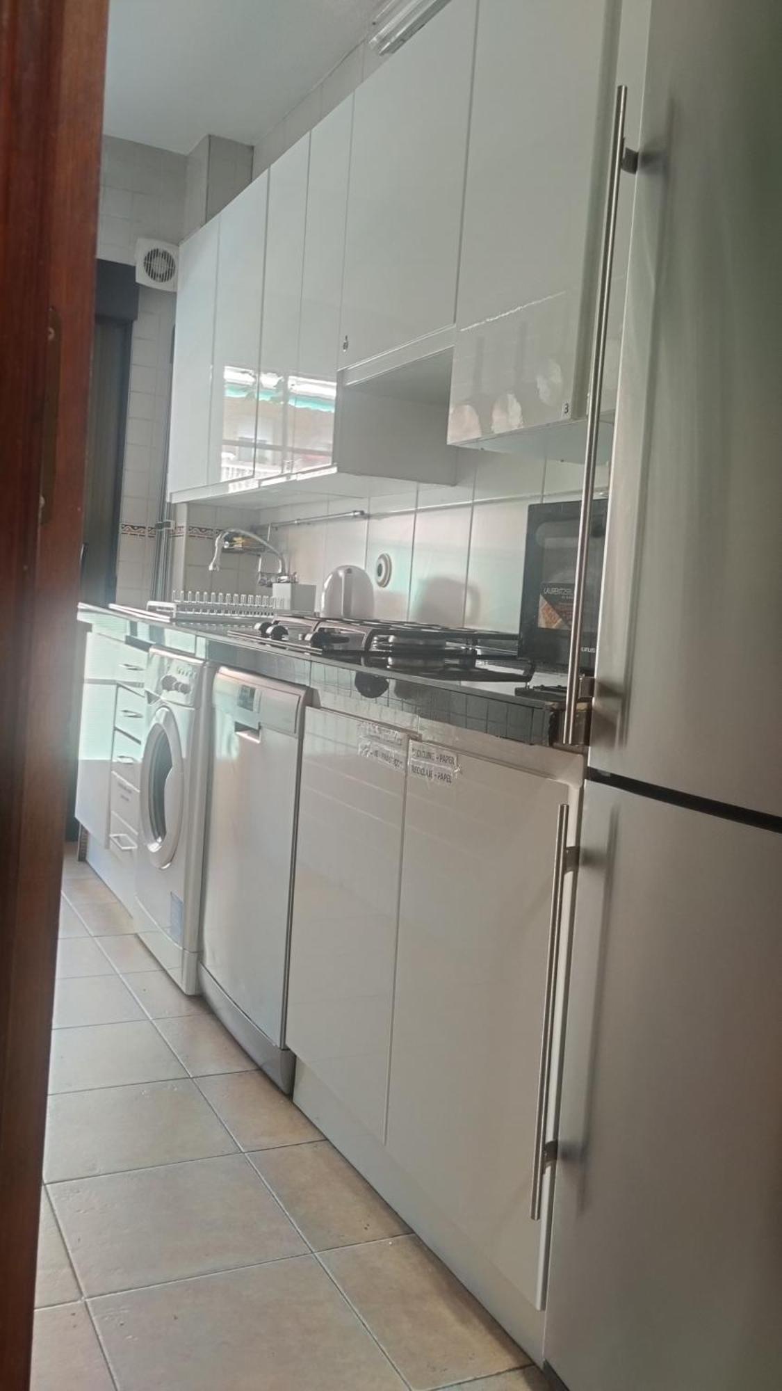 Habitaciones Individuales En Apartamento 马德里 外观 照片